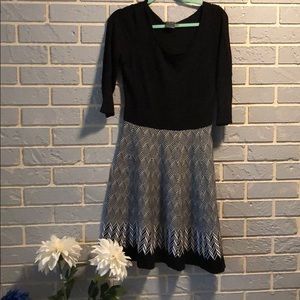 Black and white sweater dress-Size M